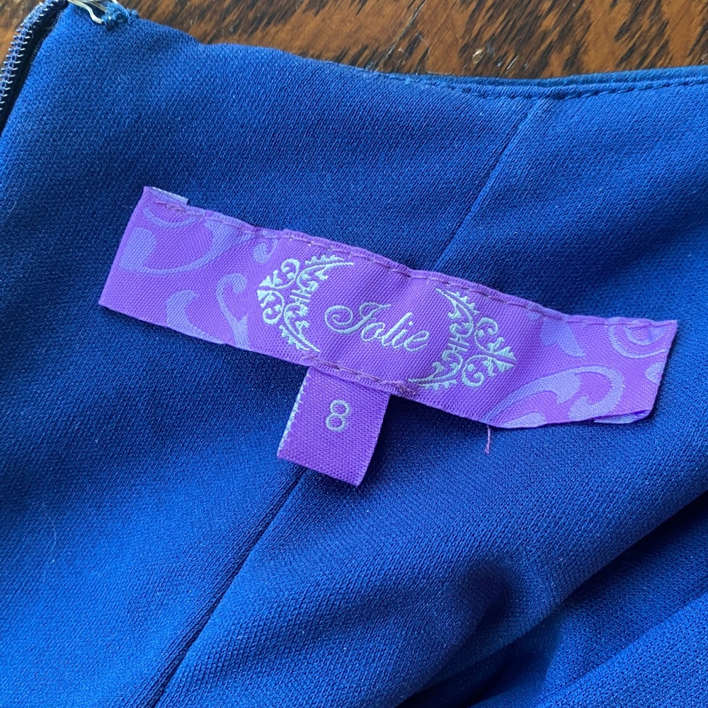 Jolie Deep Teal Satin V-Neck Prom Gown - Picture 9 of 11